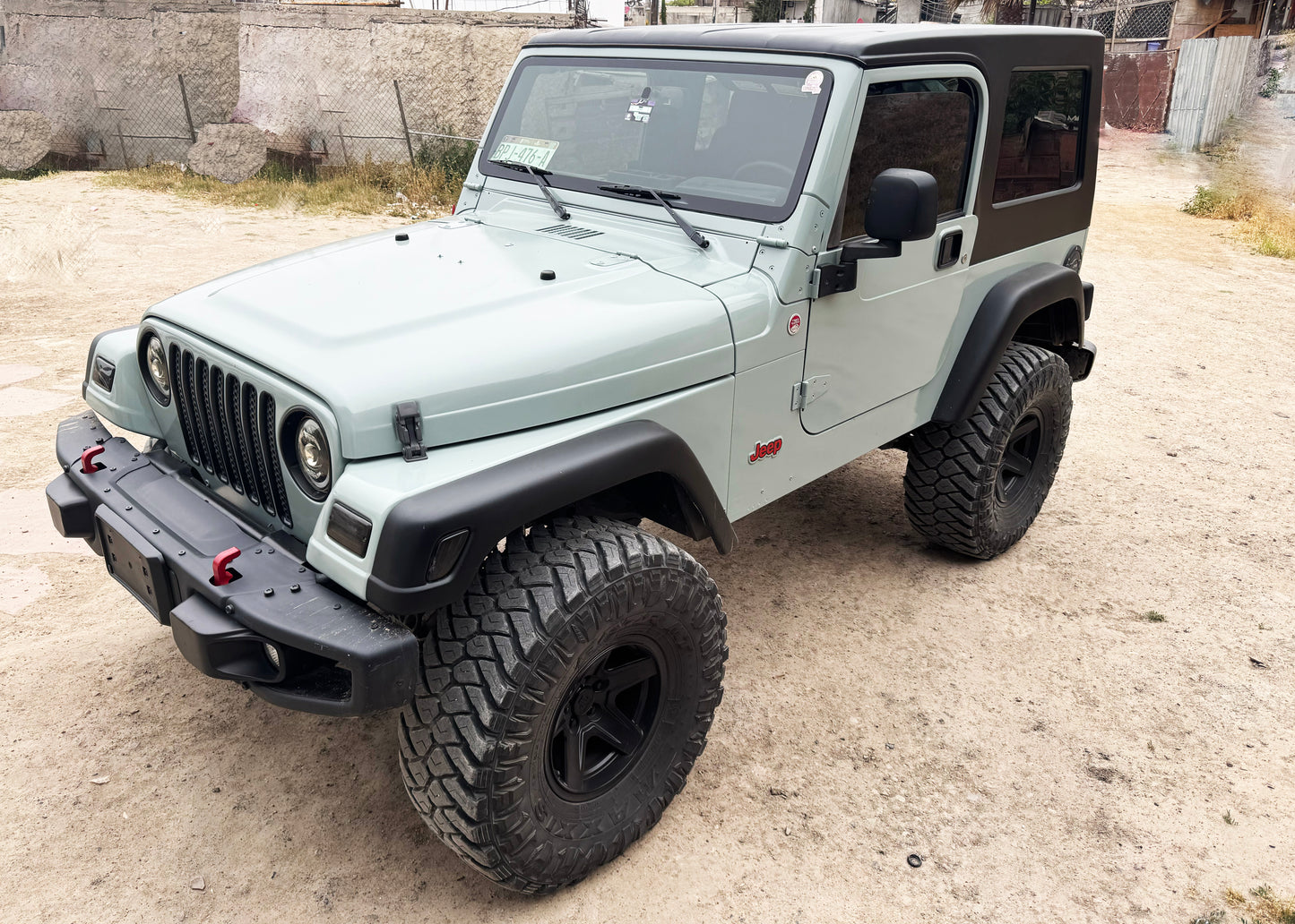 SQUARE BACK, 1-Piece, 2 DOOR, 97-06 WRANGLER TJ, JK Conversion